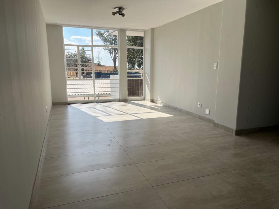 To Let 2 Bedroom Property for Rent in Roodepoort Gauteng