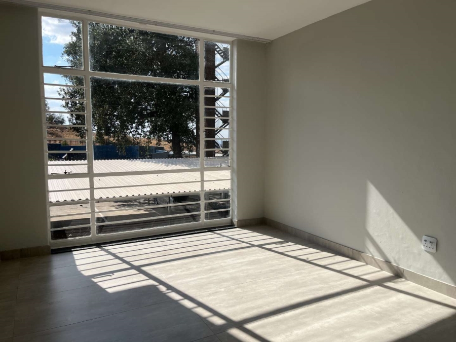 To Let 2 Bedroom Property for Rent in Roodepoort Gauteng