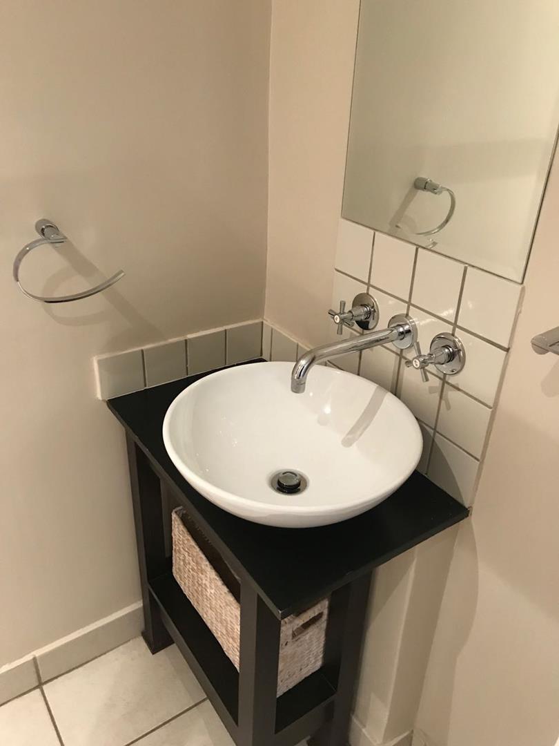 To Let 2 Bedroom Property for Rent in Morningside Gauteng
