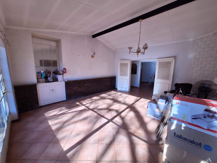 To Let 4 Bedroom Property for Rent in Kelland Gauteng