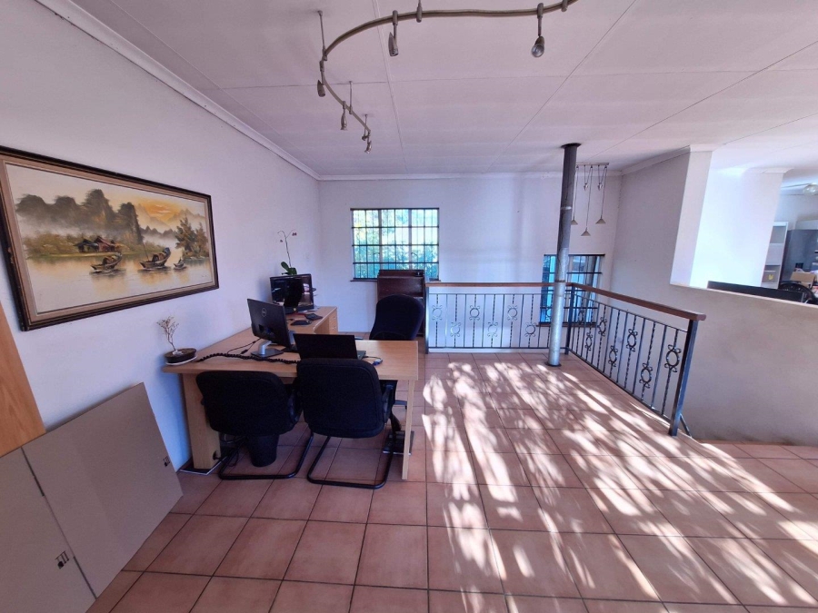 To Let 4 Bedroom Property for Rent in Kelland Gauteng