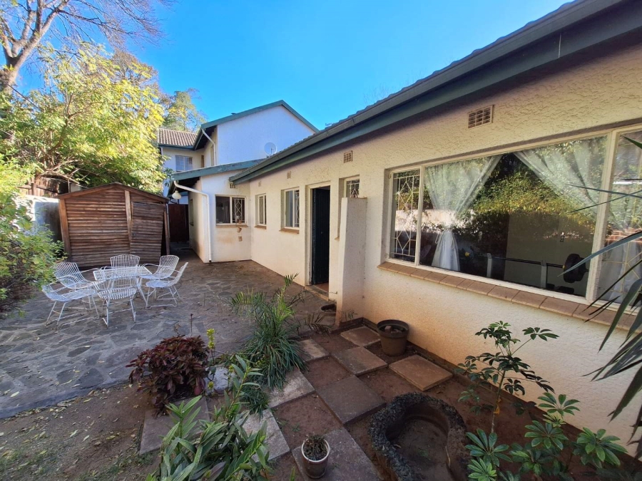 To Let 4 Bedroom Property for Rent in Kelland Gauteng