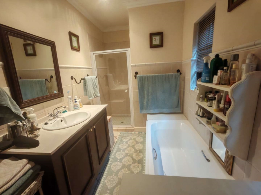 4 Bedroom Property for Sale in Clubview Gauteng