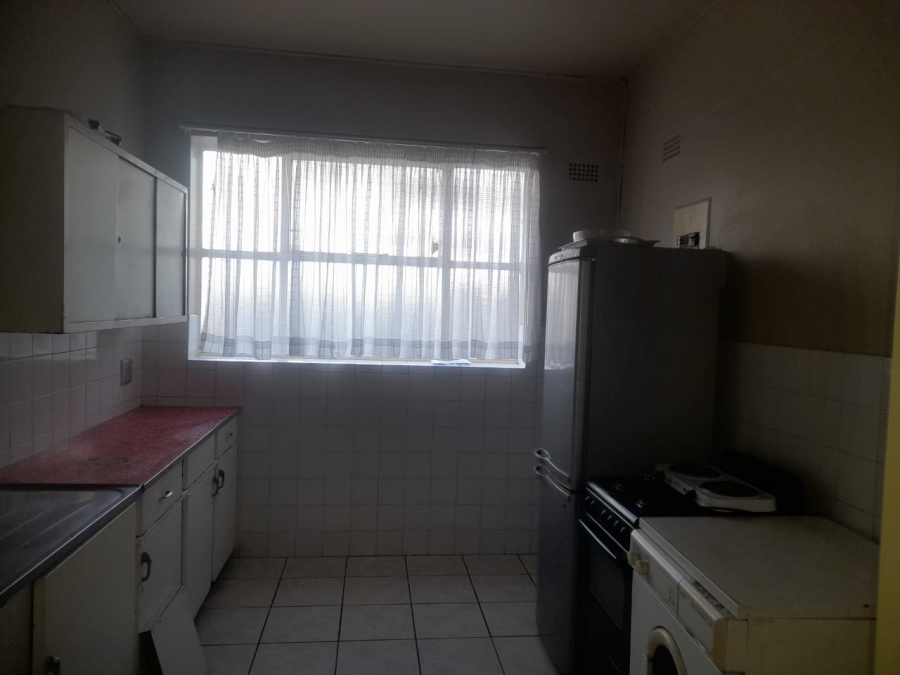 2 Bedroom Property for Sale in Hillbrow Gauteng