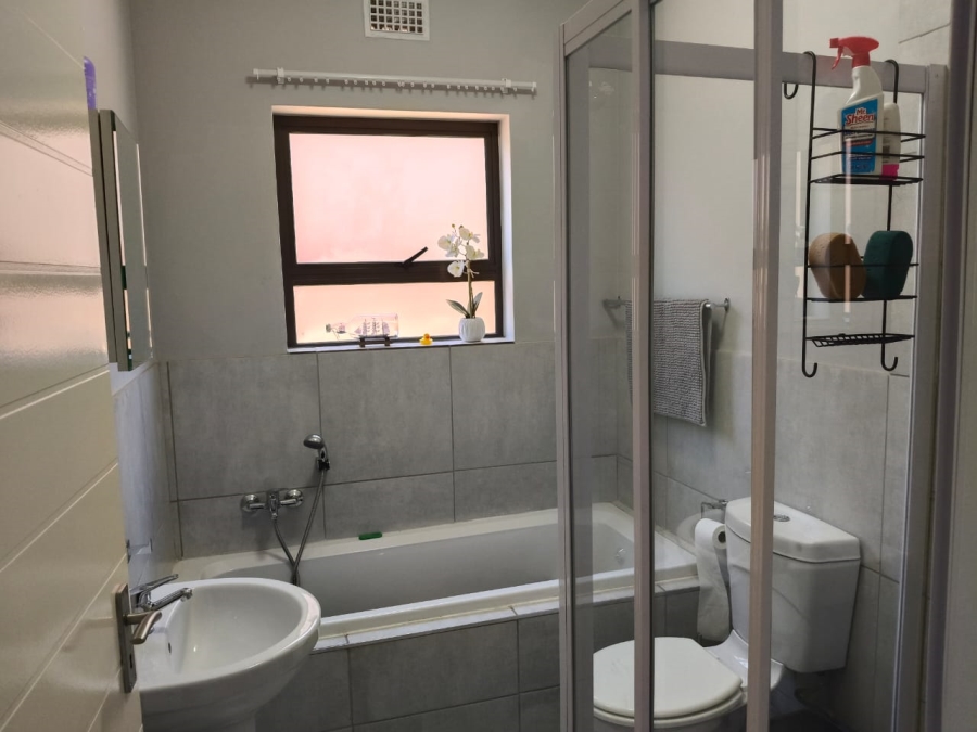 3 Bedroom Property for Sale in Brentwood Park Gauteng