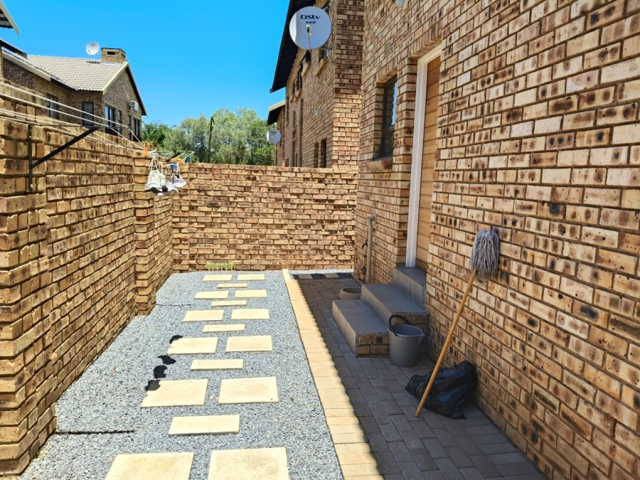 3 Bedroom Property for Sale in Brentwood Park Gauteng