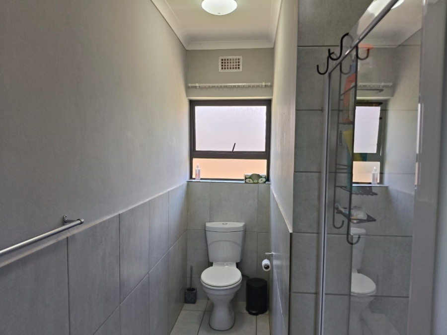 3 Bedroom Property for Sale in Brentwood Park Gauteng