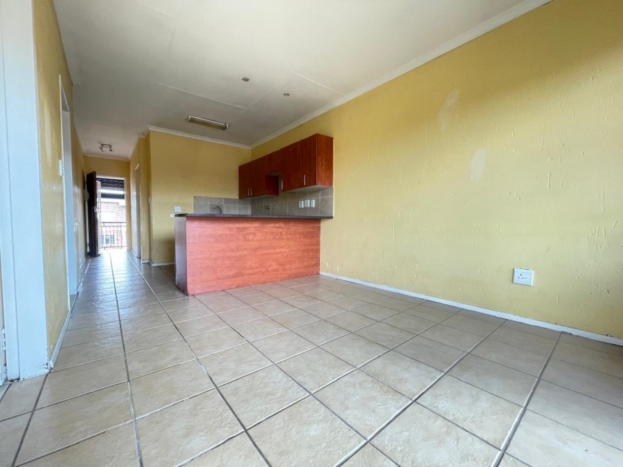 To Let 2 Bedroom Property for Rent in Comet Gauteng