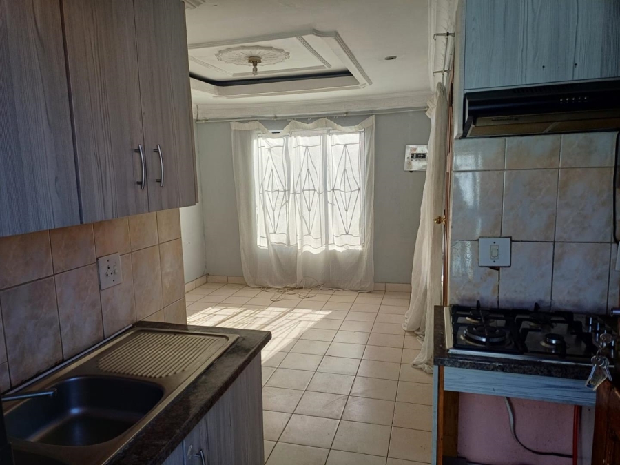 To Let 2 Bedroom Property for Rent in Nellmapius Gauteng