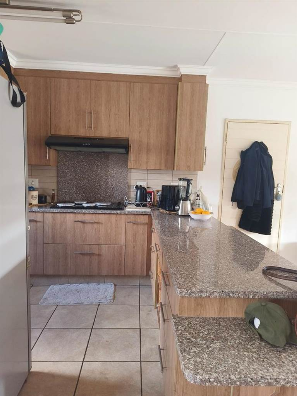 3 Bedroom Property for Sale in Equestria Gauteng