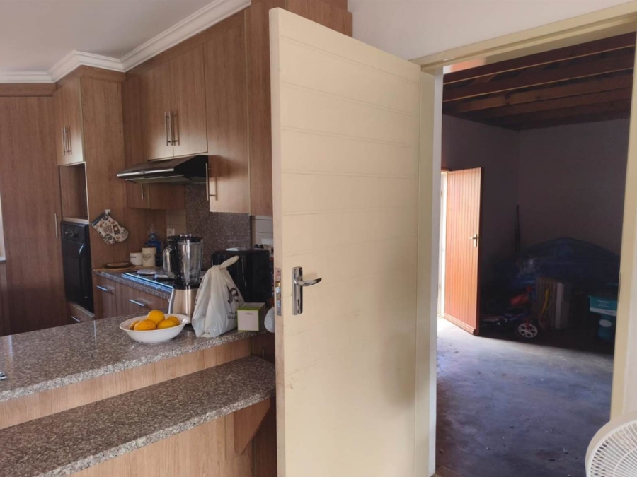 3 Bedroom Property for Sale in Equestria Gauteng