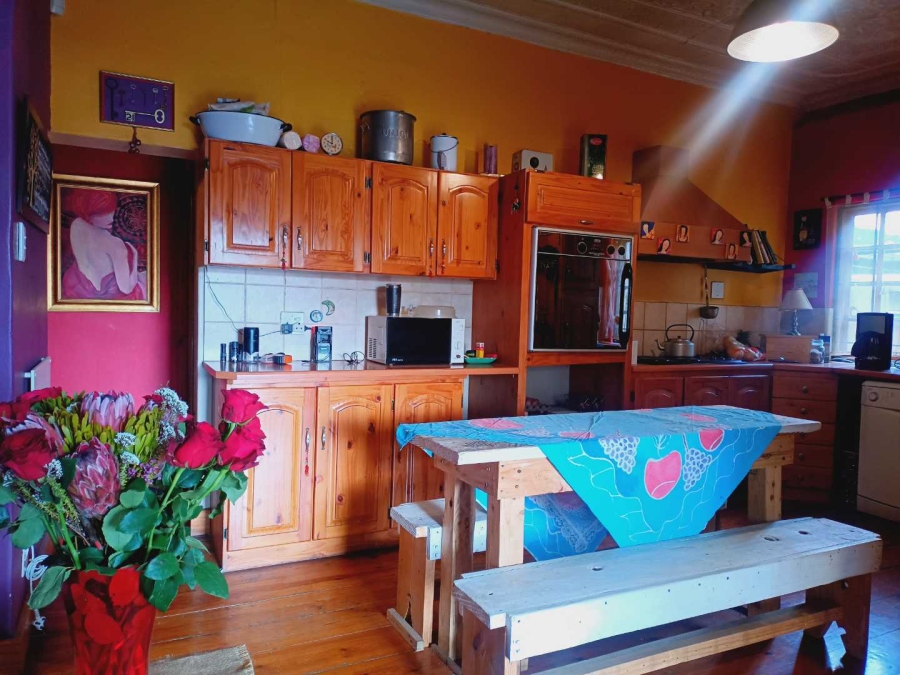 6 Bedroom Property for Sale in Westdene Gauteng