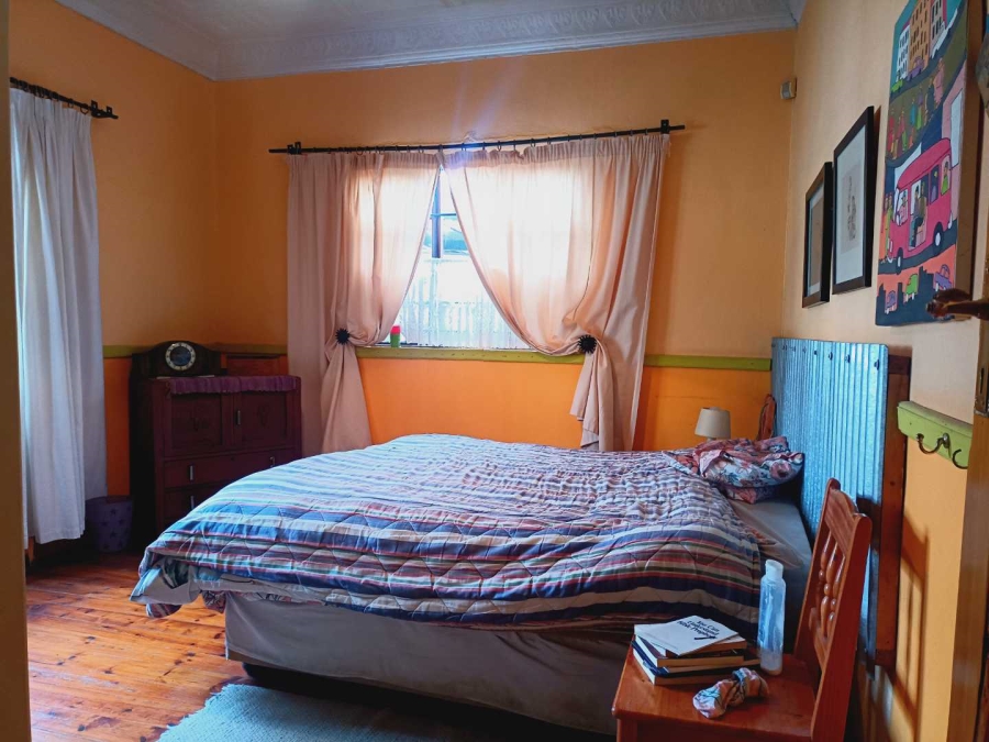 6 Bedroom Property for Sale in Westdene Gauteng
