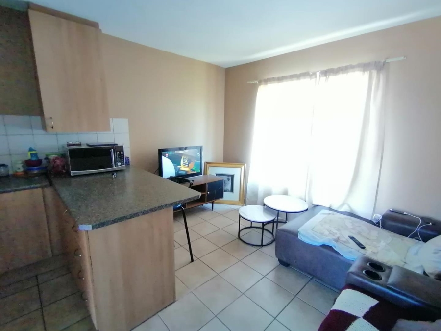 2 Bedroom Property for Sale in The Orchards Gauteng