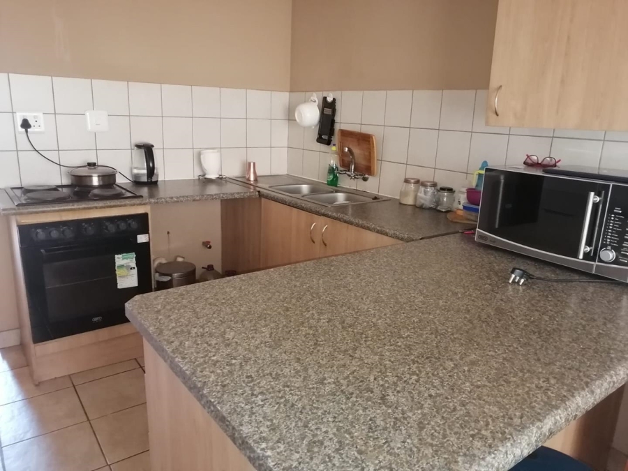 2 Bedroom Property for Sale in The Orchards Gauteng