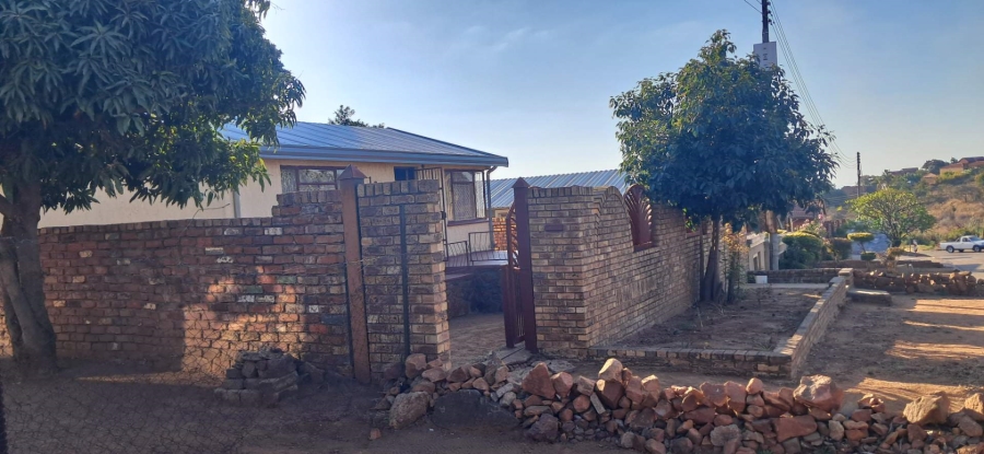 4 Bedroom Property for Sale in Soshanguve F Gauteng
