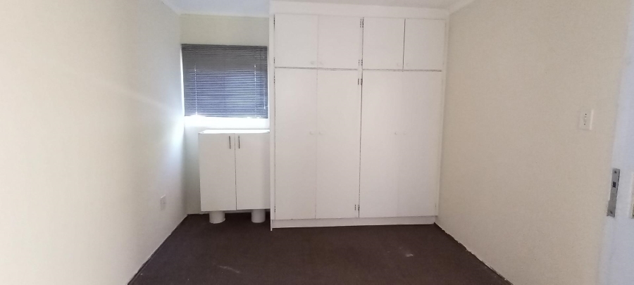 2 Bedroom Property for Sale in Terenure Gauteng