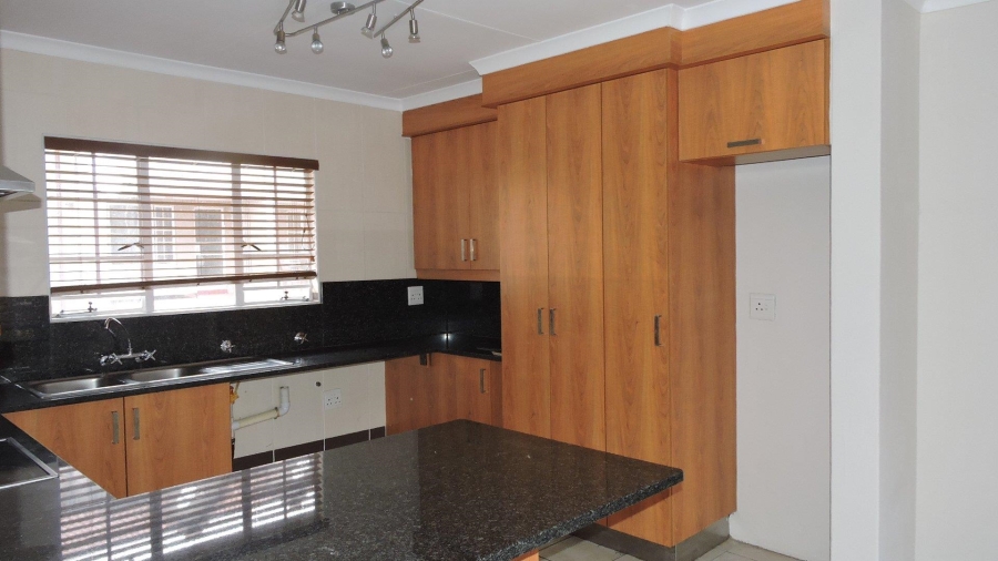 3 Bedroom Property for Sale in Newlands Gauteng