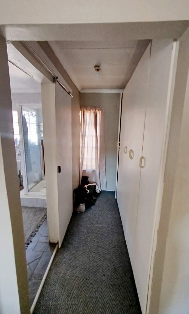 To Let 4 Bedroom Property for Rent in Doornpoort Gauteng