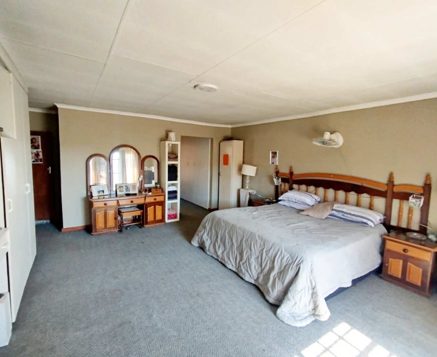 To Let 4 Bedroom Property for Rent in Doornpoort Gauteng