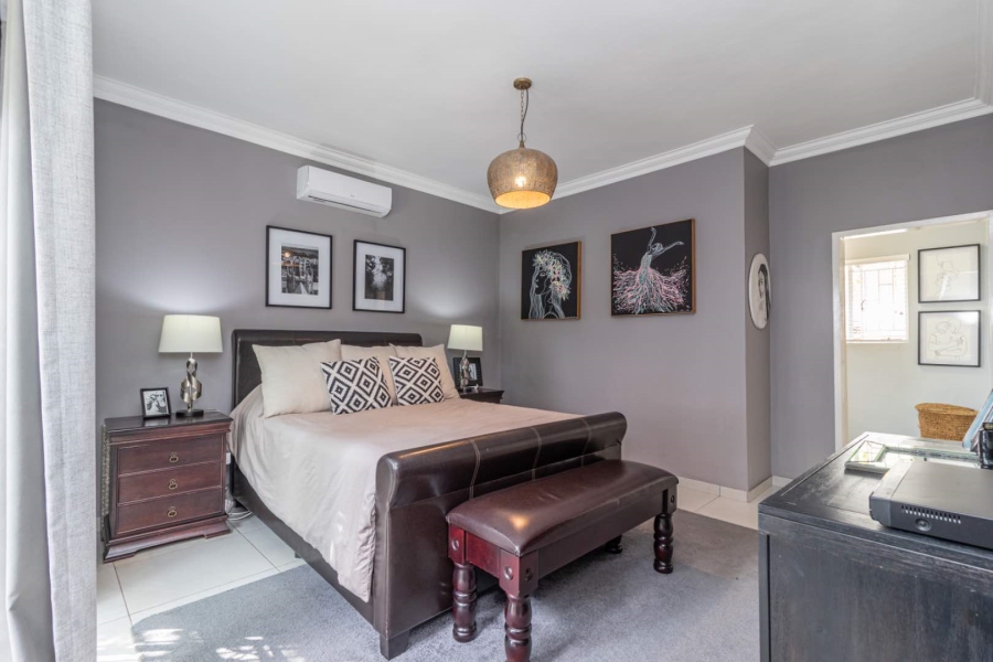 To Let 4 Bedroom Property for Rent in Roodekrans Gauteng
