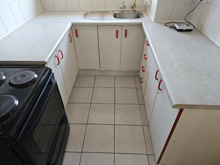 2 Bedroom Property for Sale in Pretoria Gardens Gauteng