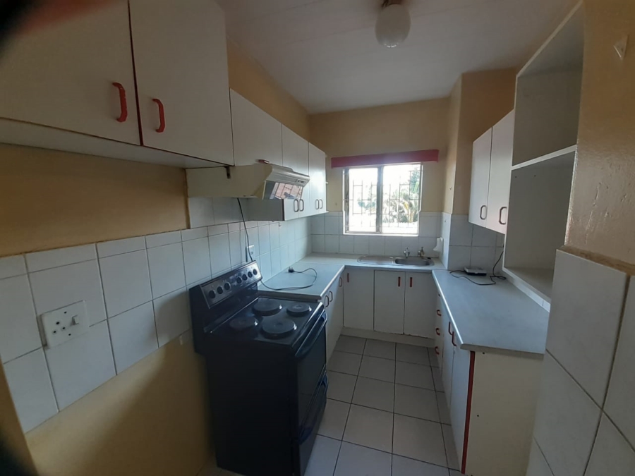 2 Bedroom Property for Sale in Pretoria Gardens Gauteng