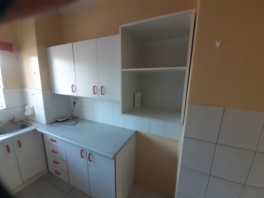 2 Bedroom Property for Sale in Pretoria Gardens Gauteng