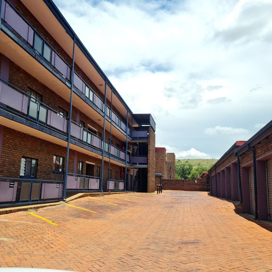 2 Bedroom Property for Sale in Pretoria Gardens Gauteng