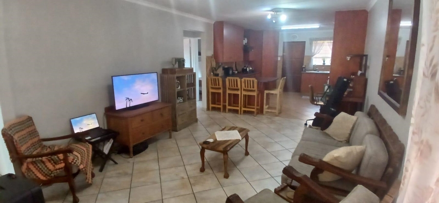 3 Bedroom Property for Sale in Bonaero Park Gauteng