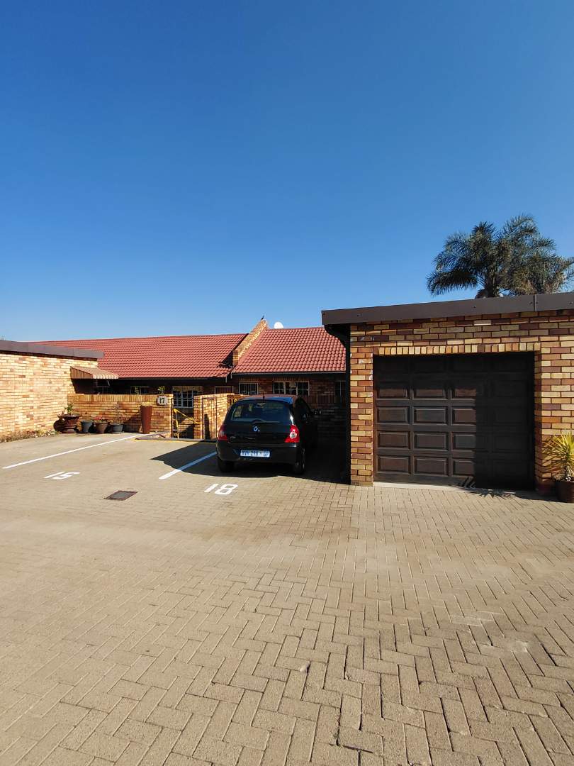 2 Bedroom Property for Sale in Croydon Gauteng