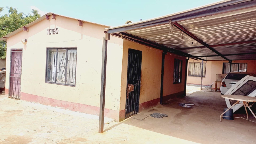 4 Bedroom Property for Sale in Stretford Gauteng