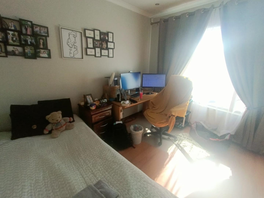 4 Bedroom Property for Sale in Highveld Gauteng