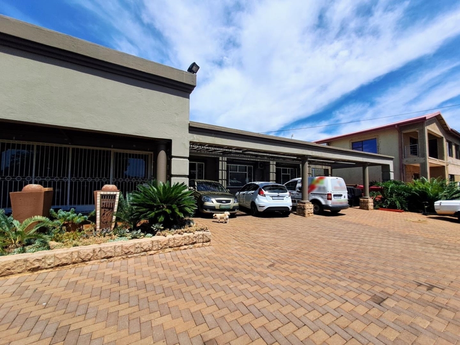 Commercial Property for Sale in Sinoville Gauteng