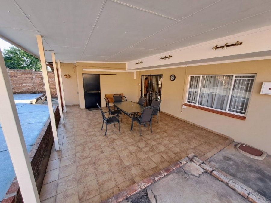 3 Bedroom Property for Sale in Sinoville Gauteng