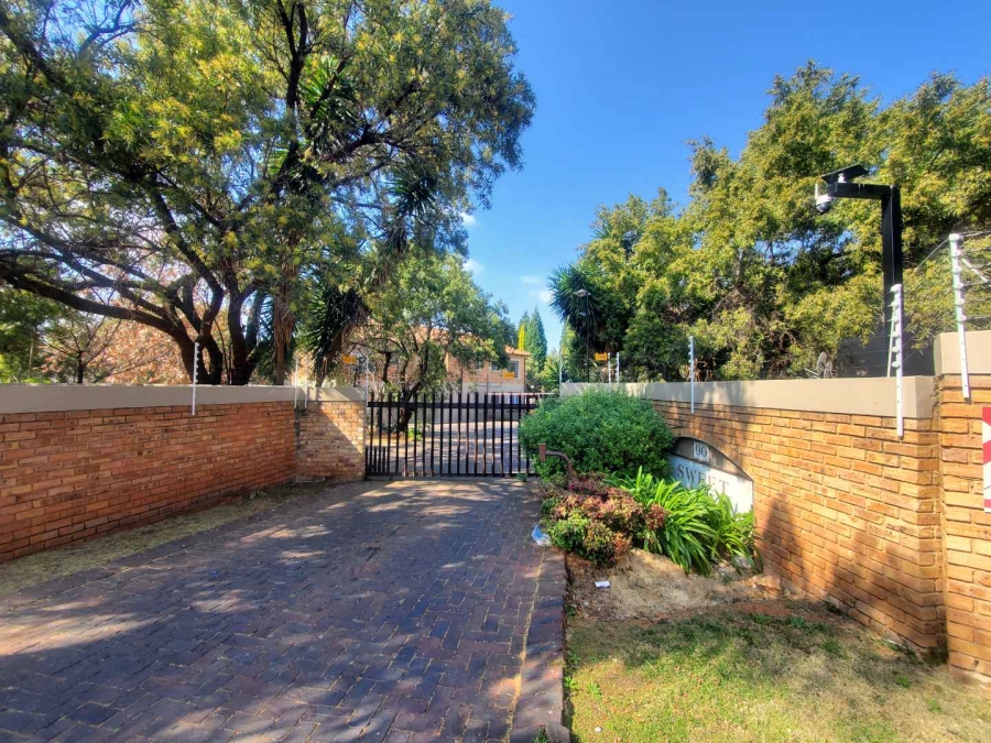 2 Bedroom Property for Sale in Willowbrook Gauteng