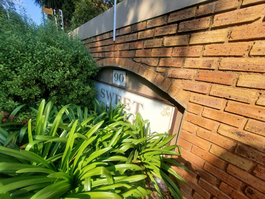 2 Bedroom Property for Sale in Willowbrook Gauteng