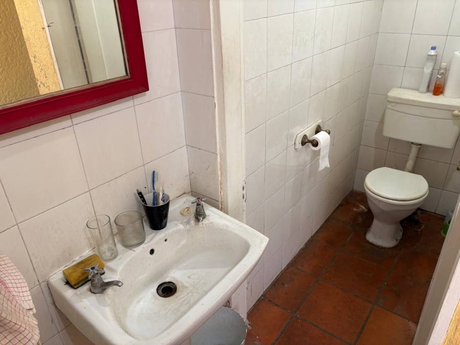 5 Bedroom Property for Sale in Hurst Hill Gauteng