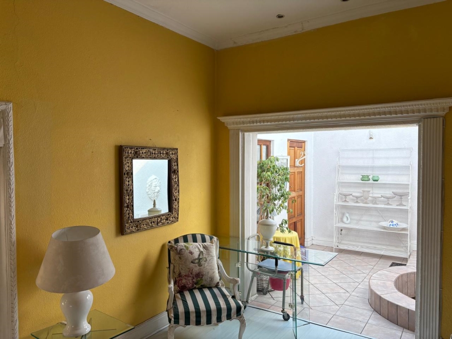 5 Bedroom Property for Sale in Hurst Hill Gauteng