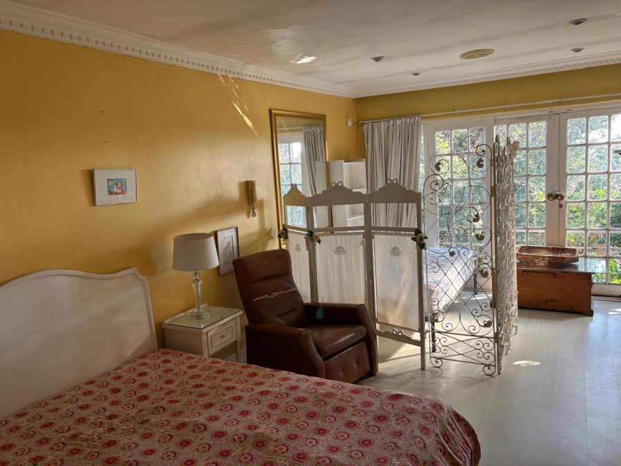 5 Bedroom Property for Sale in Hurst Hill Gauteng