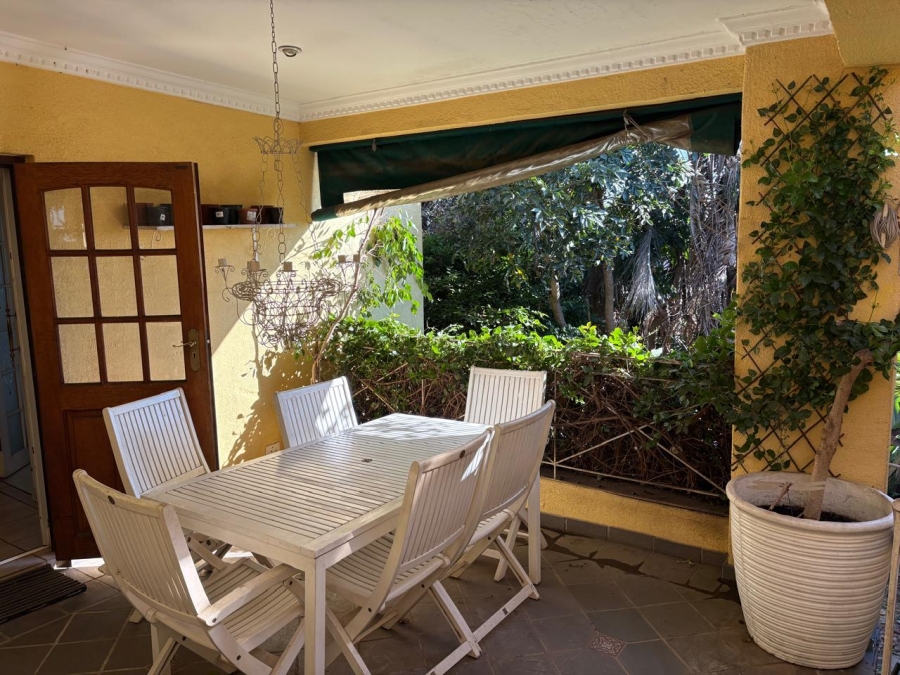 5 Bedroom Property for Sale in Hurst Hill Gauteng