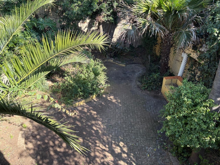 5 Bedroom Property for Sale in Hurst Hill Gauteng