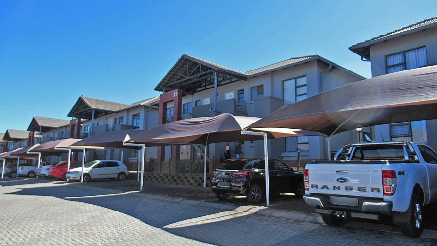 2 Bedroom Property for Sale in Oakdene Gauteng