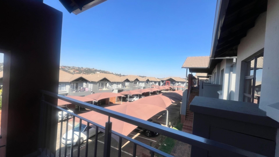 2 Bedroom Property for Sale in Oakdene Gauteng
