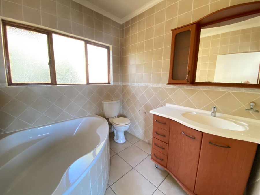 2 Bedroom Property for Sale in Winchester Hills Gauteng