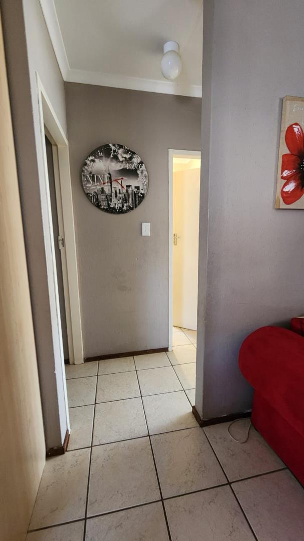 2 Bedroom Property for Sale in Heatherview Gauteng
