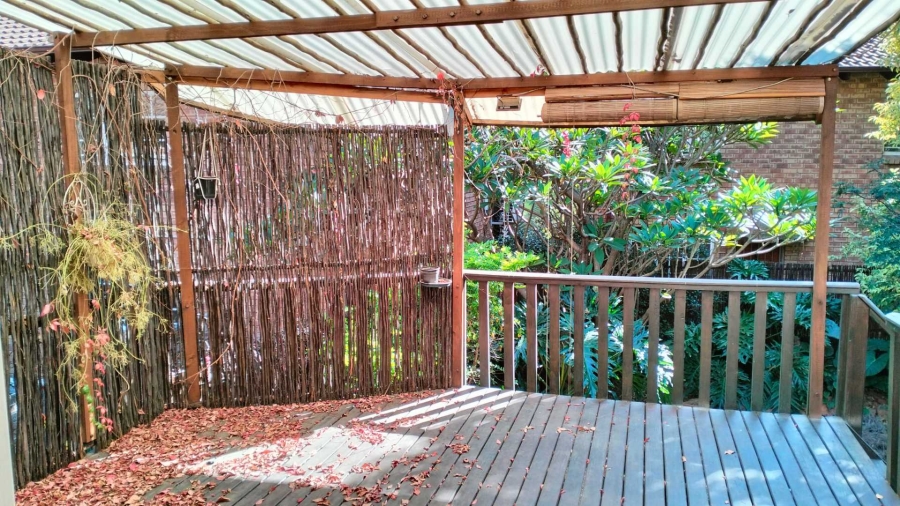 3 Bedroom Property for Sale in Val de Grace Gauteng