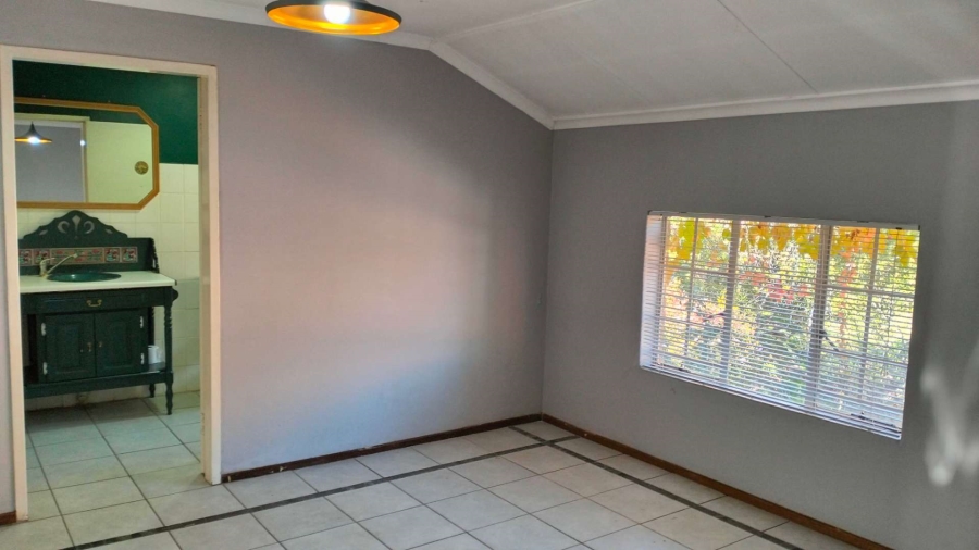 3 Bedroom Property for Sale in Val de Grace Gauteng