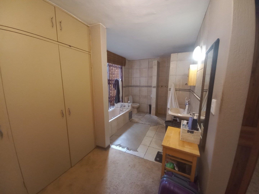To Let 4 Bedroom Property for Rent in Murrayfield Gauteng
