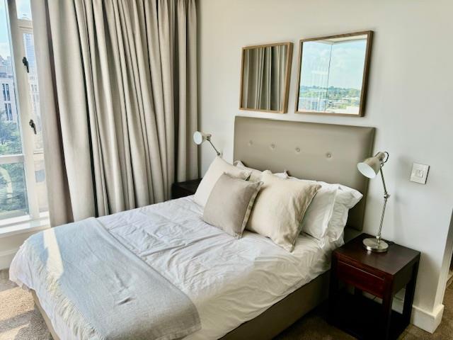 2 Bedroom Property for Sale in Sandown Gauteng
